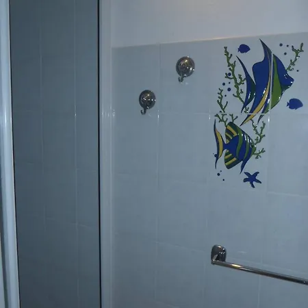3 Pces Mez 40m2 + Terrasse 20m2 Ref 4021 * Le Castellas